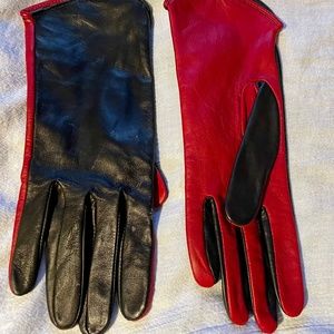 Ladies leather gloves